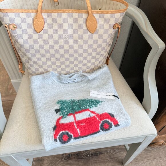 cupcakes & cashmere Sweaters - New Cupcakes and Cashmere Christmas sweater size small